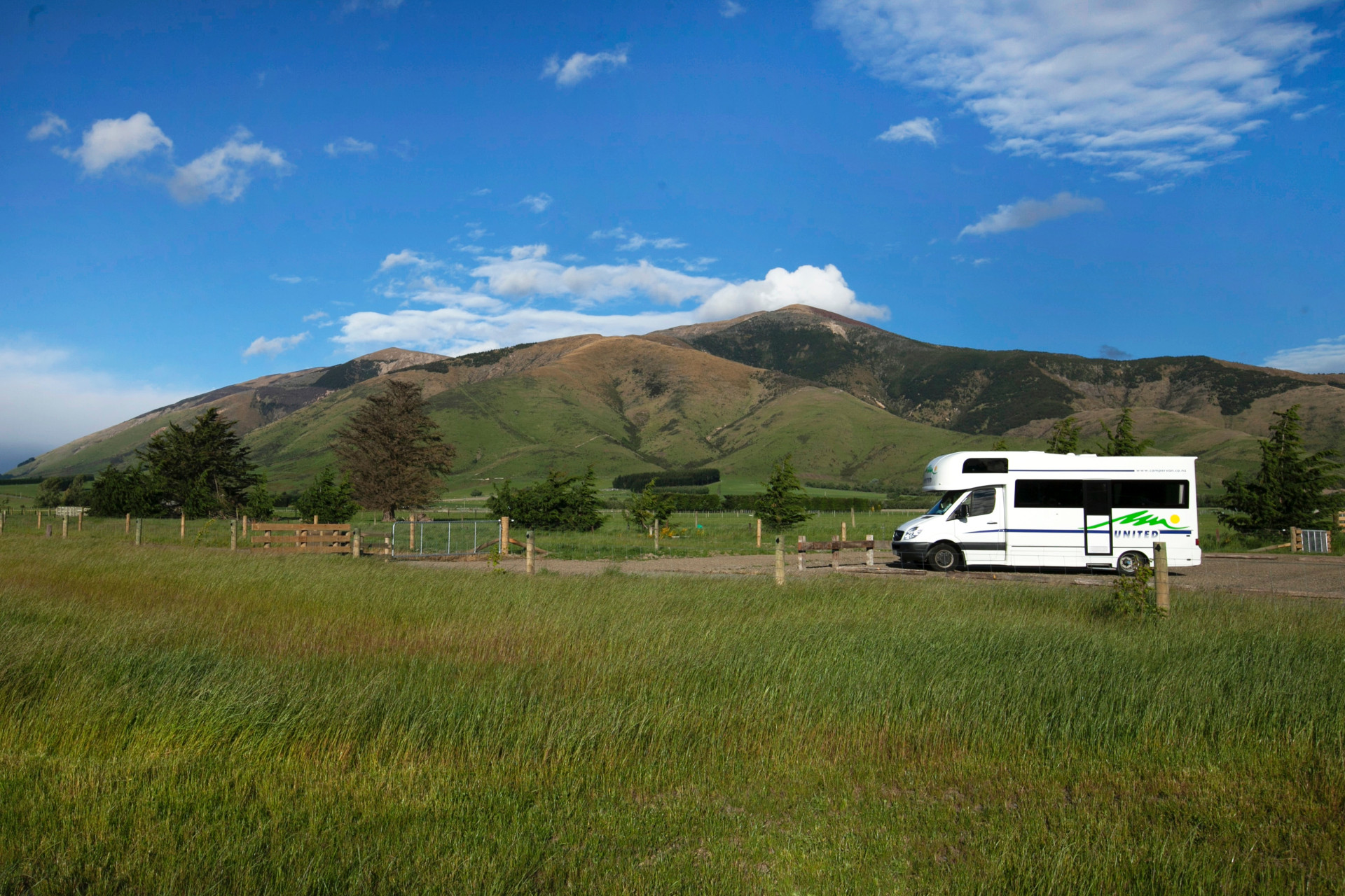 Premiers pas en camping: ce que vous devez emporter dans votre caravane